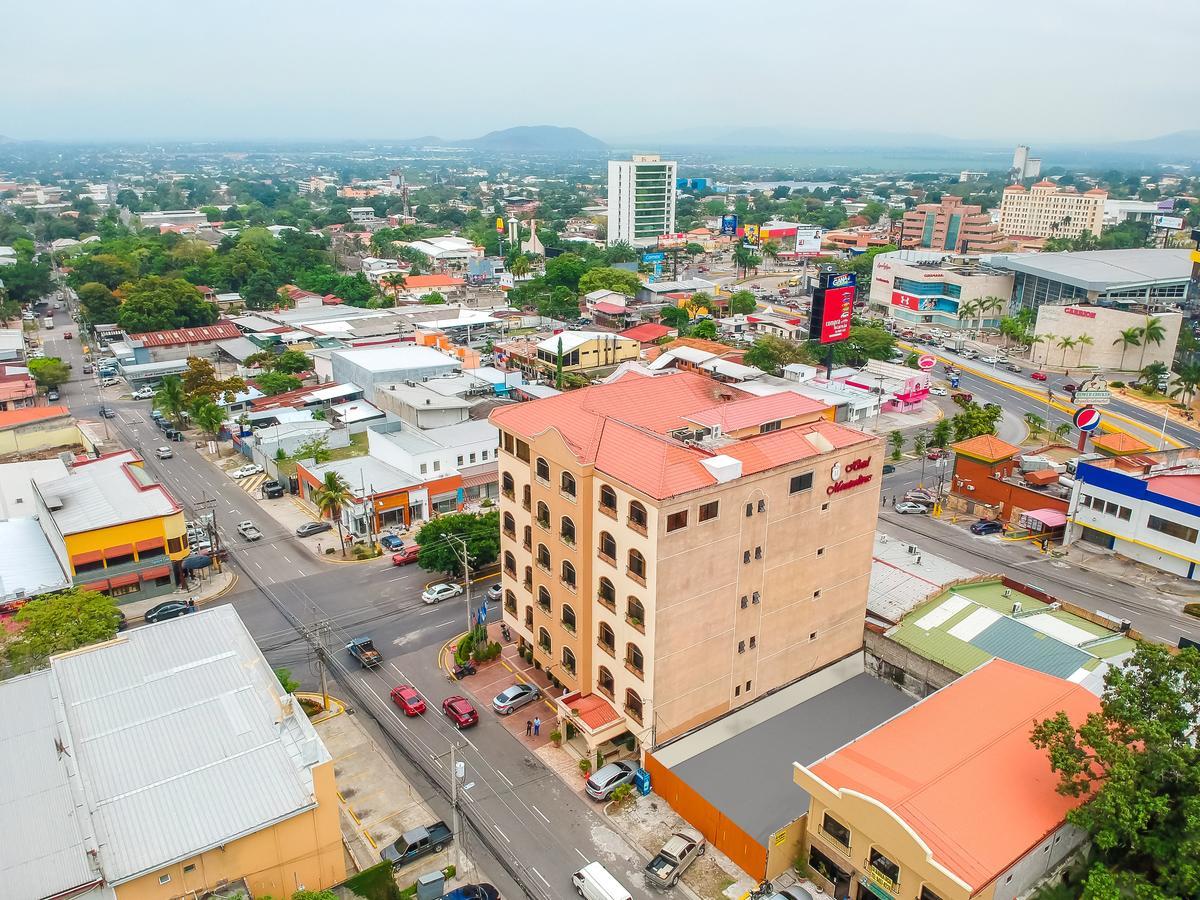 Hotel Monteolivos San Pedro Sula Esterno foto