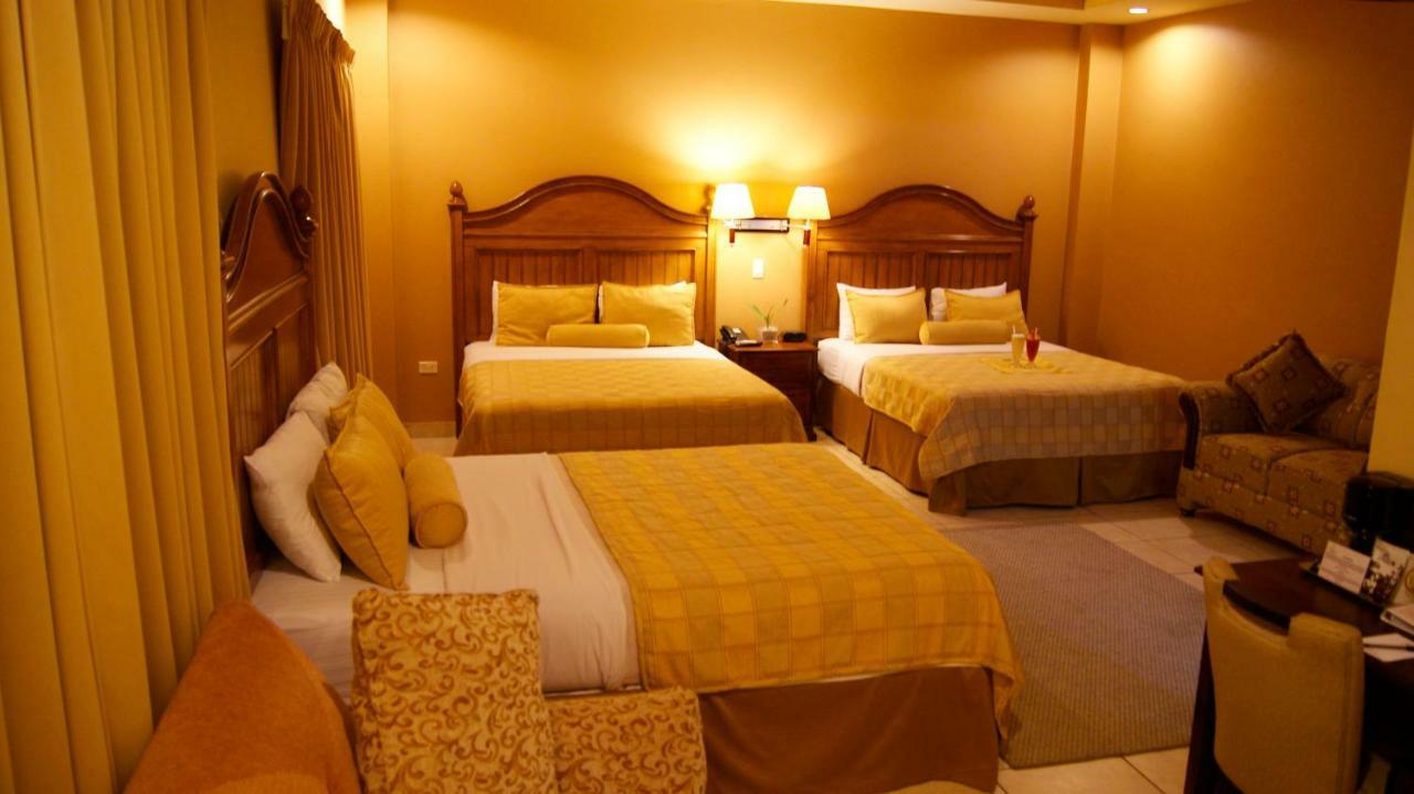 Hotel Monteolivos San Pedro Sula Esterno foto